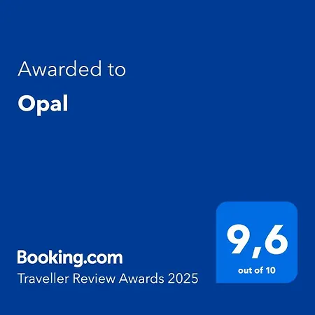 Opal Apartment *
